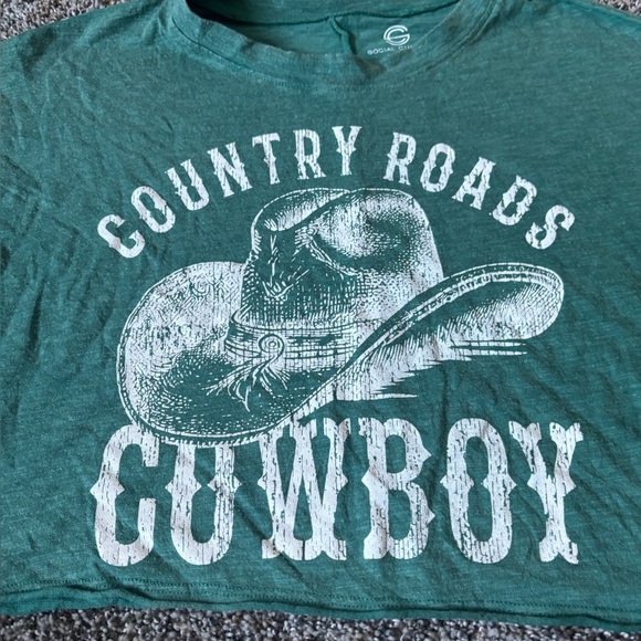 Women’s pre loved size XS extra small Green Cowboy Graphic Shirt - Picture 2 of 4